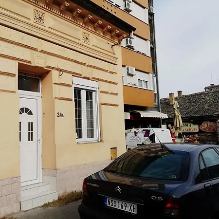 Filinhome Papa 2 Novi Sad